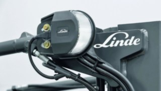 Linde VertiLight równomiernie oświetla obszar pracy Linde VertiLight równomiernie oświetla obszar pracy
