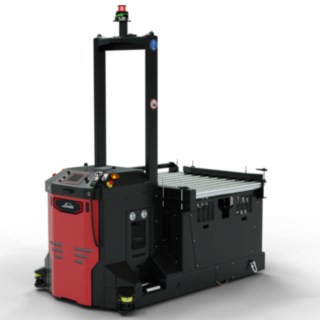 Bezzałogowy wózek transportowy I-MATIC CT core firmy Linde MH przeznaczony do przejmowania i transportu towarów z systemu przenośników.
