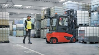 Funkcja Reverse Assist Camera w użyciu w firmie CEMEX Film dotyczący zastosowania funkcji Reverse Assist Camera w firmie CEMEX