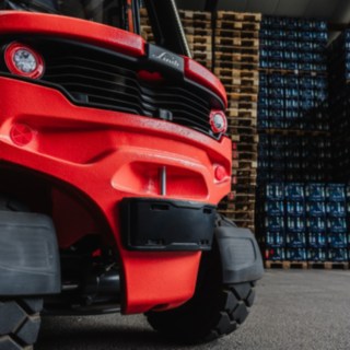 Tak działa Linde Reverse Assist Radar w praktyce. Zbliżenie na system Reverse Assist Radar w elektrycznym wózku widłowym Linde X30.