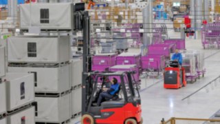 Wózki widłowe i ciągniki z technologią ogniw paliwowych od Linde Wózki widłowe i ciągniki z technologią ogniw paliwowych od Linde