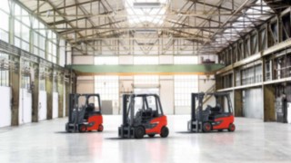 Zawsze odpowiedni wózek widłowy – Linde Material Handling oferuje szeroki wybór maszyn Wózki widłowe firmy Linde Material Handling to wybór numer 1 w intralogistyce.