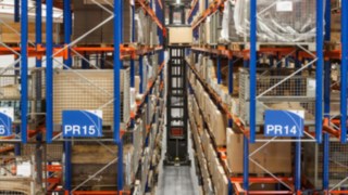 Zautomatyzowany wózek do wąskich korytarzy Linde K-MATIC