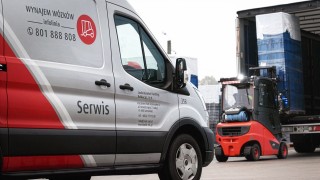 Samochód serwisowy Linde i wózek widłowy Linde