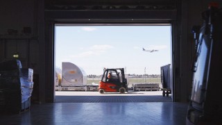 Wózki widłowe Linde w firmie Welcome Airport Services
